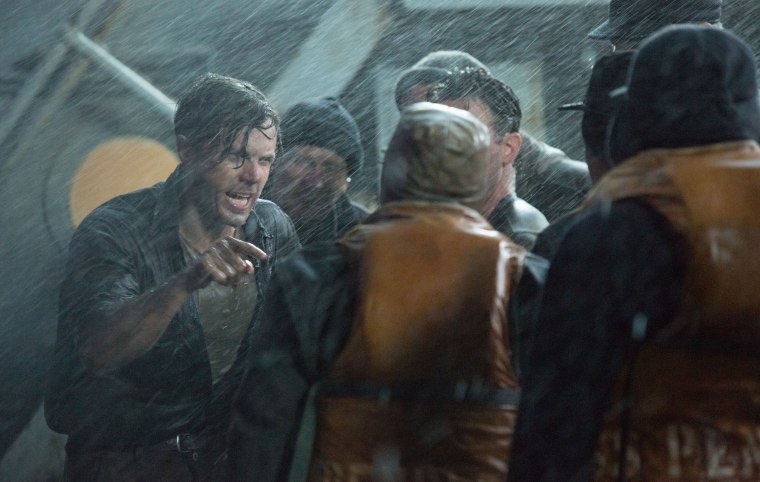 the-finest-hours-casey-affleck1